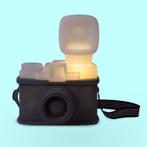 Luminária Tomada Camera Retrô Usare